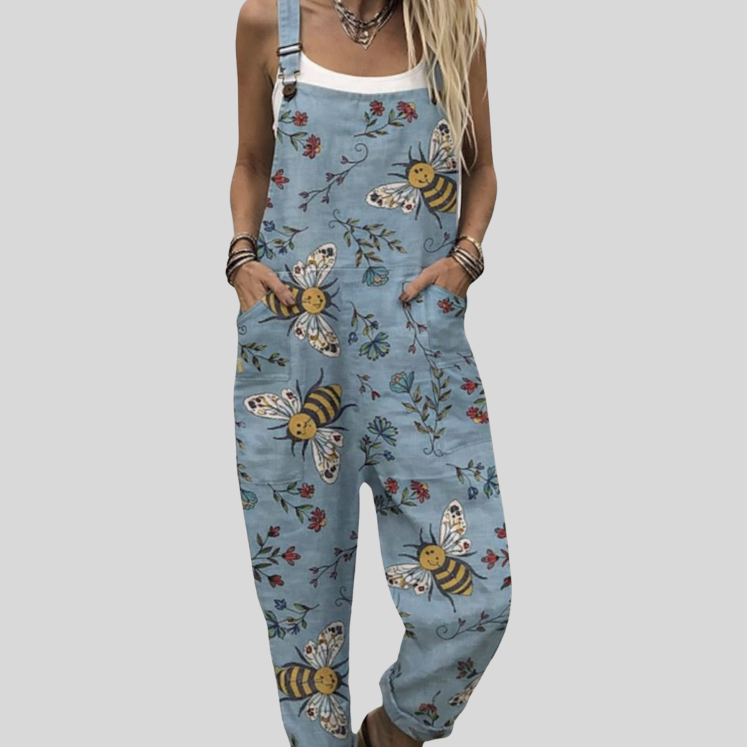 Light and happy dungarees