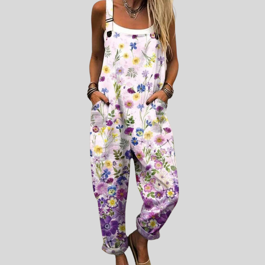 Light and happy dungarees