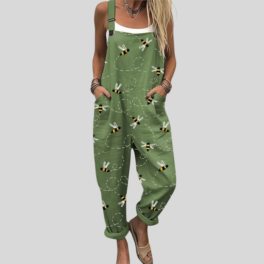Light and happy dungarees