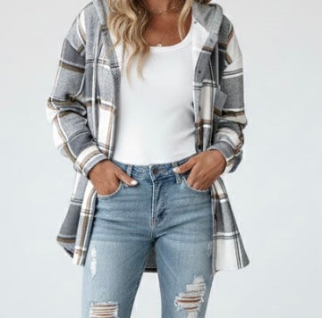 Ludovica | Camicia a quadri con cappuccio