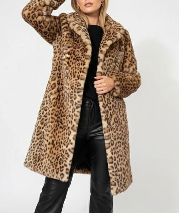 Greta | Cappotto in ecopelliccia leopardata