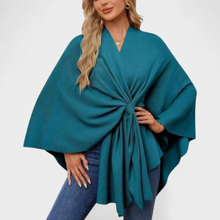 Eleonora | Poncho Morbido dalla Linea Elegante