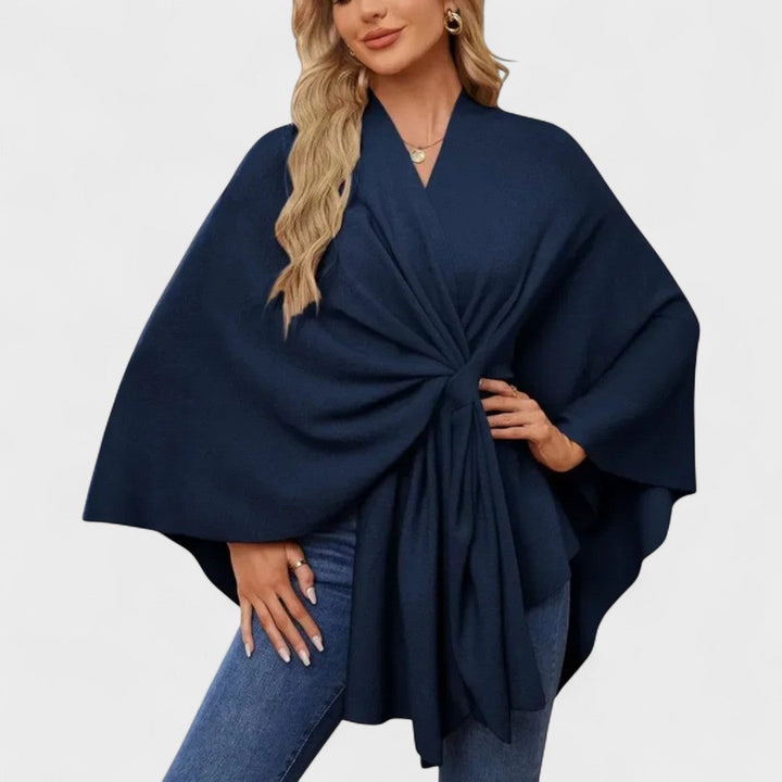 Eleonora | Poncho Morbido dalla Linea Elegante