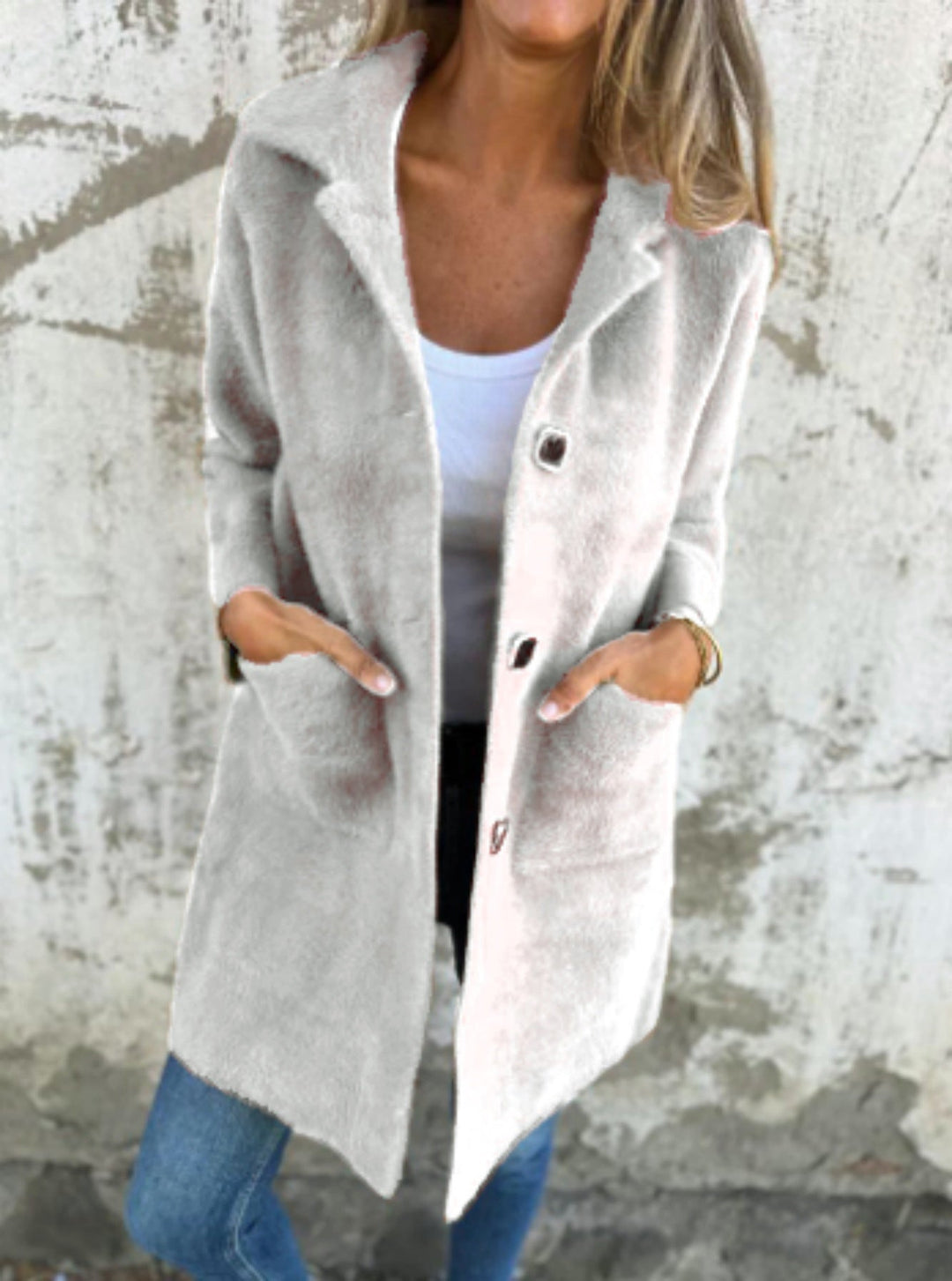 Cristina | Cappotto midi morbido con bottoni